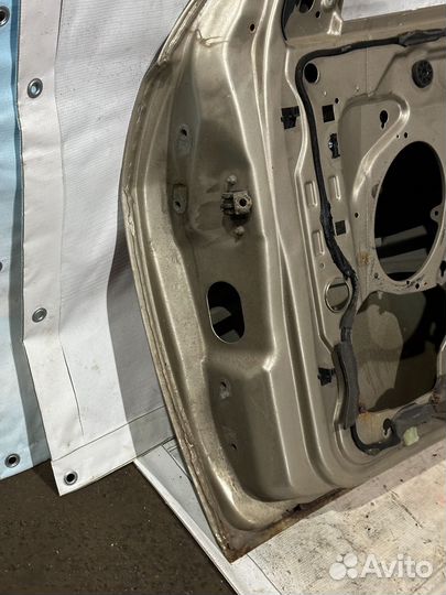 Дверь передняя правая Ford Mondeo 3