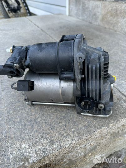 Компрессор пневмоподвески mercedes w164 w221