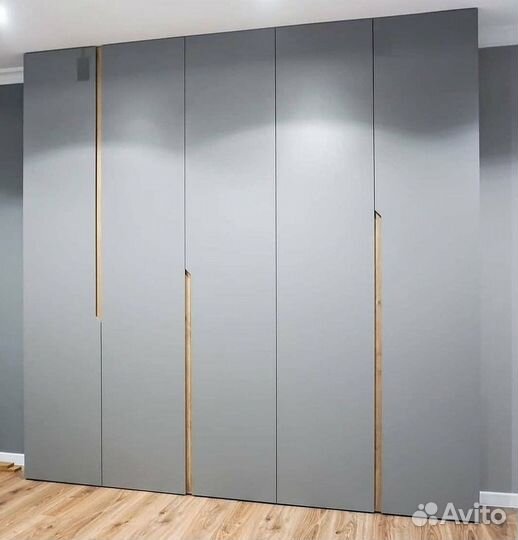 Шкаф распашной / купе