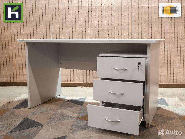 Стол с тумбой бу