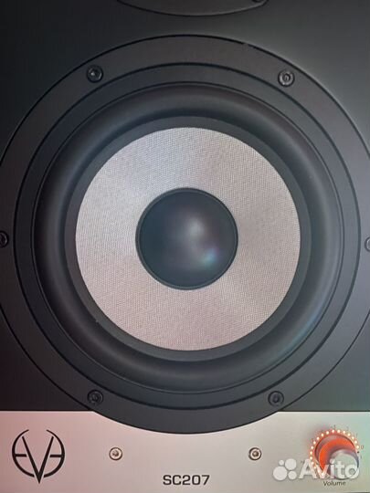 Студийный монитор Eve Audio SC 207 (новый)