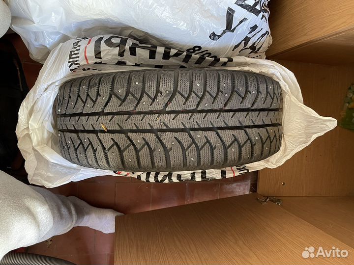 Firestone Ice Cruiser 7 205/55 R16