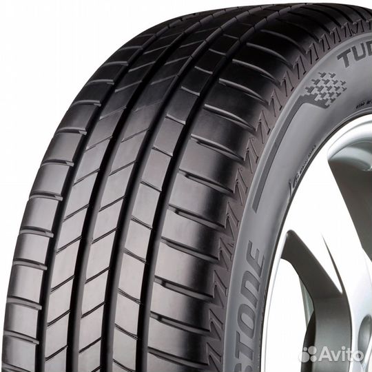 Bridgestone Turanza T005 255/40 R18