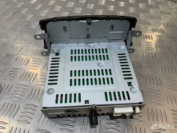 Магнитола Renault Duster