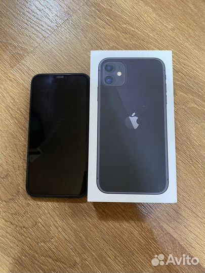 iPhone 11, 64 ГБ