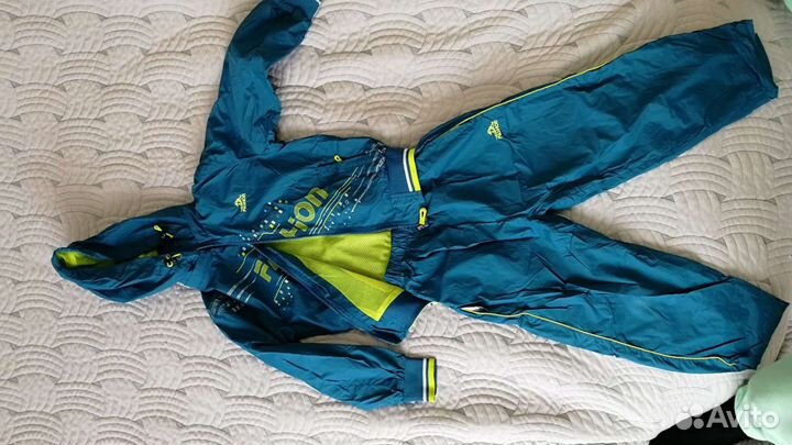 Спортивный костюм на мальчика