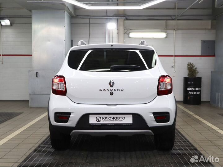 Renault Sandero Stepway 1.6 МТ, 2022, 4 800 км