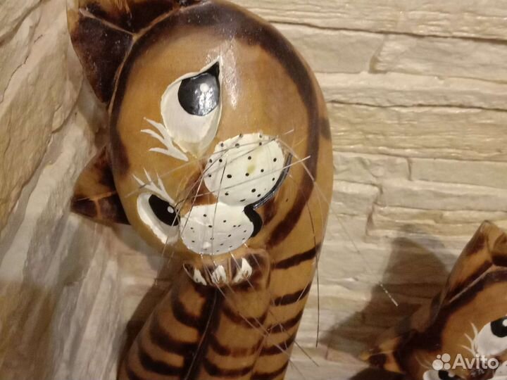 Интерьерные кошки.Семейка полосатых -усатых