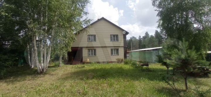 Дом 177 м² на участке 20 сот.