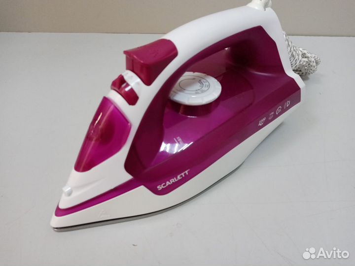 Утюг Scarlett SC-SI30K25