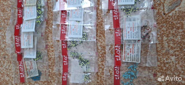 Акриловые стразы