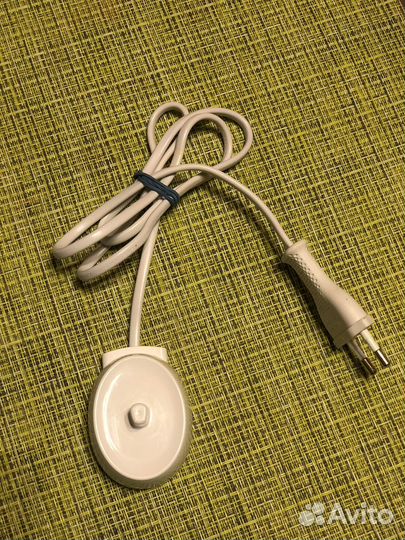 Зарядное устройство для зубных щеток Oral-B Braun