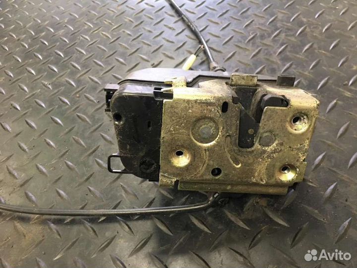 Замок двери зад/лево на Renault Megane II