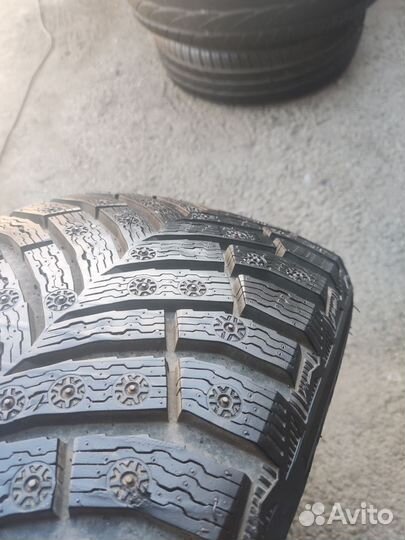 Michelin X-Ice North 225/45 R17