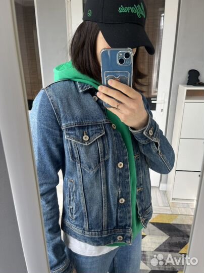 Джинсовая куртка mango 42