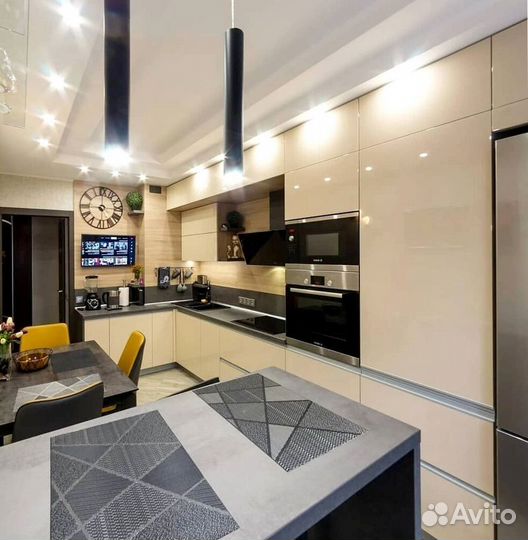 Угловая кухня с мдф фасадами