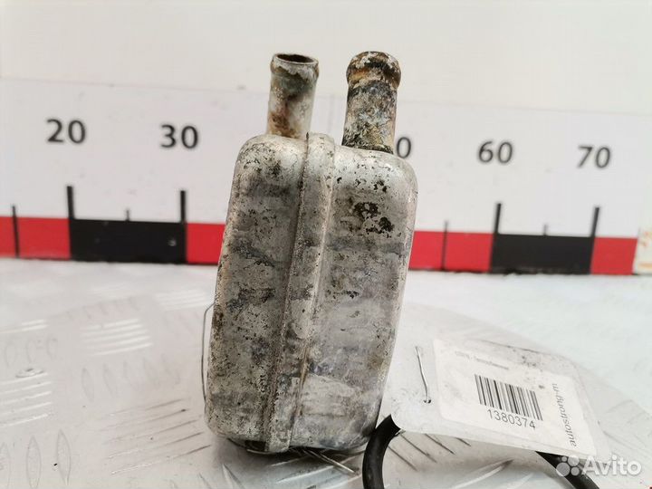 Теплообменник масляного фильтра Audi 80 8C/B4 1994