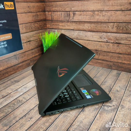 Мощный Ноутбук Asus ROG strix 17.3 144Hz/Core i7/2