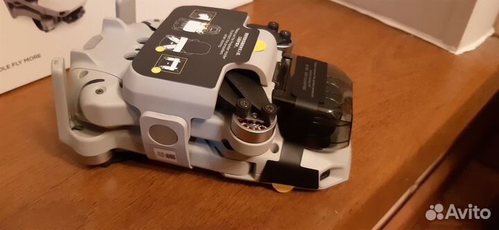 Квадрокоптер dji mini 2 se fly more combo