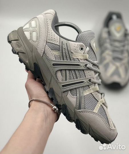 Стильные Asics Sonoma