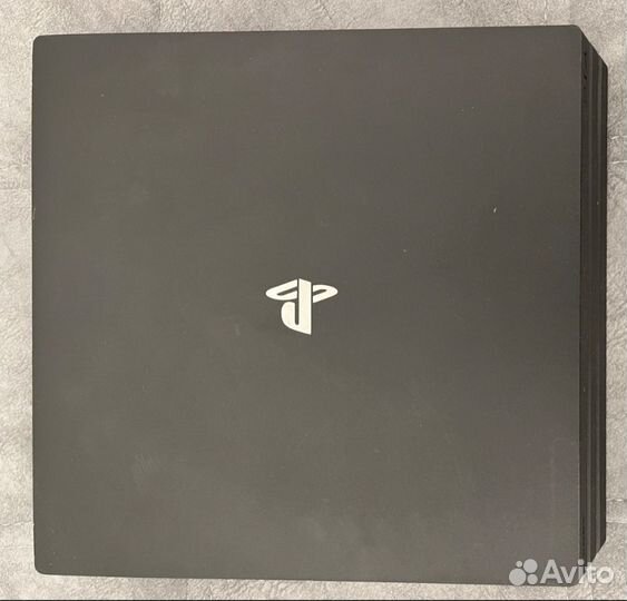 Sony PS4 pro с играми