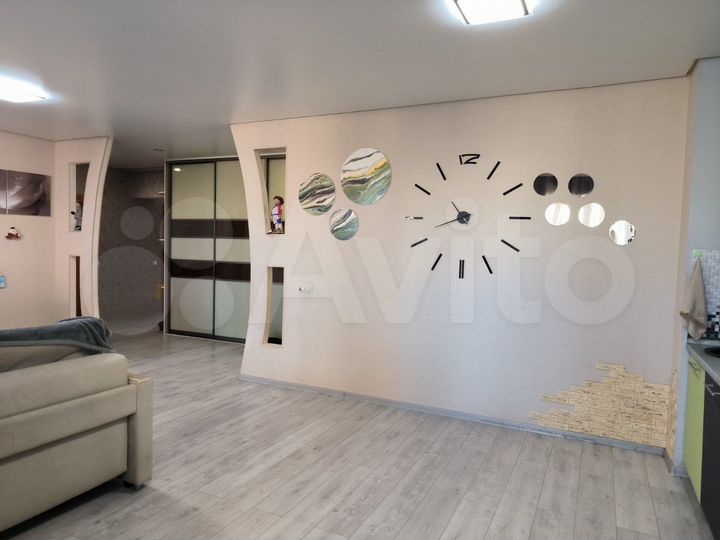 3-к. квартира, 94,5 м², 9/9 эт.