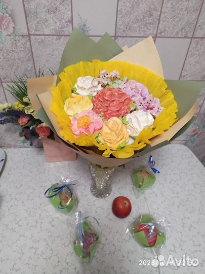 Букет из зефирных цветов