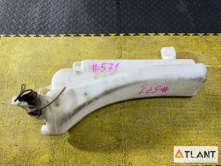 Бачок стеклоомывателя isuzu bighorn