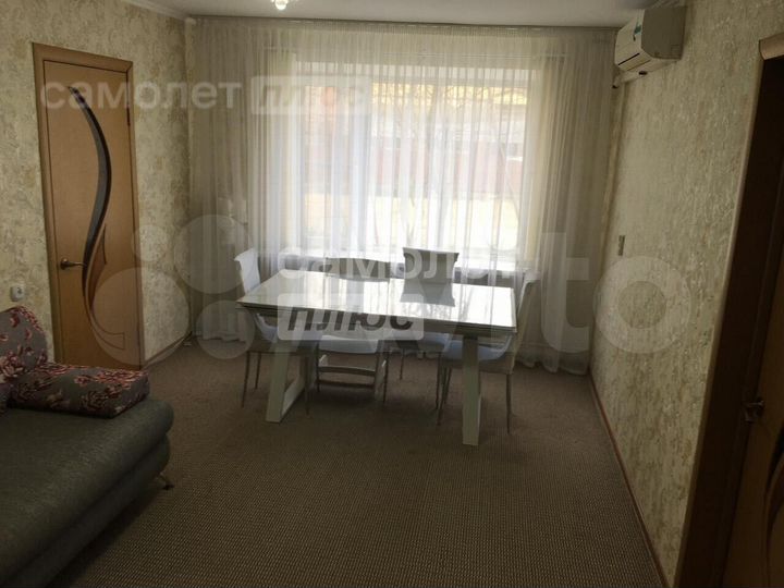 4-к. квартира, 73,2 м², 1/2 эт.