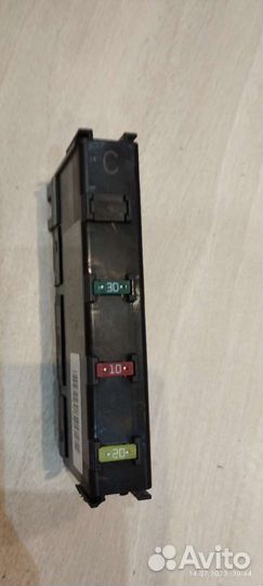 Блок реле toyota 82641-47020 7281-8502 1030