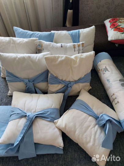 Бортики в кроватку