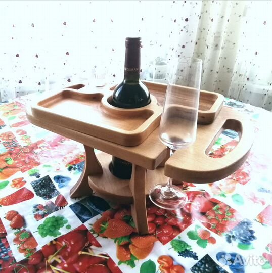 Винный столик