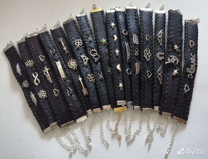 Кожаный браслет