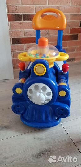 Каталка-паровоз Chicco