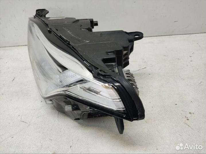 Фара левая Volvo Xc90 2 2014-2019