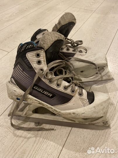 Коньки хоккейные