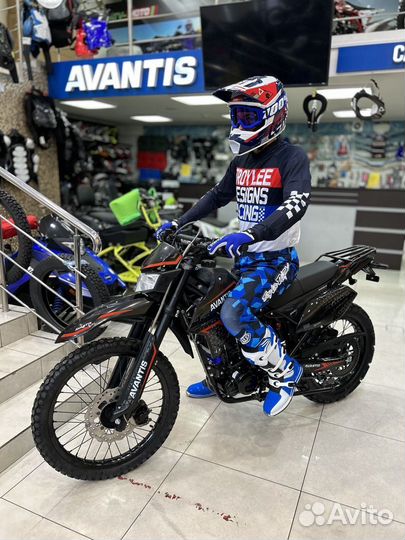 Мотоцикл avantis LX 300 птс