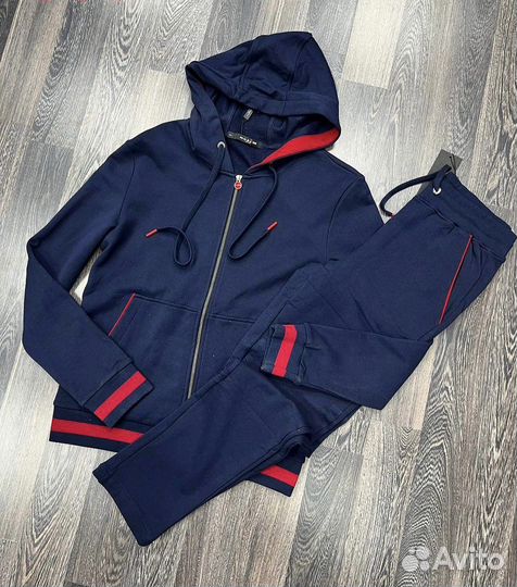 Спортивный костюм Kiton