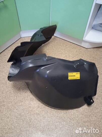 Подкрылок передний левый оригинальный. новый к Фиа