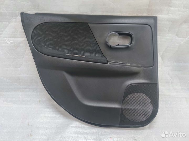 Дверные обшивки Nissan note