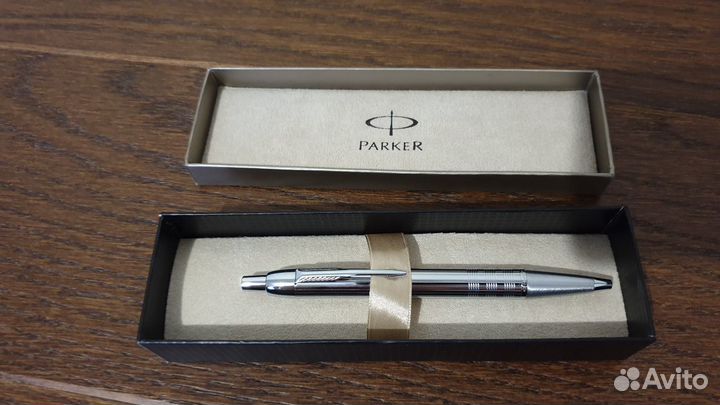 Шариковая ручка Parker