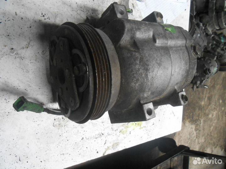Компрессор системы кондиционирования Audi A6/S6