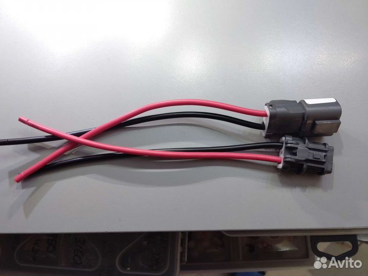 Разъём герметичный силовой с проводом