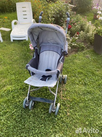 Коляска прогулочная складная