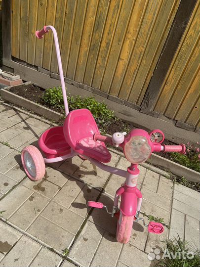 Трехколесный велосипед