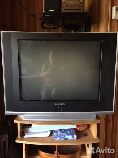 Телевизор бу Samsung