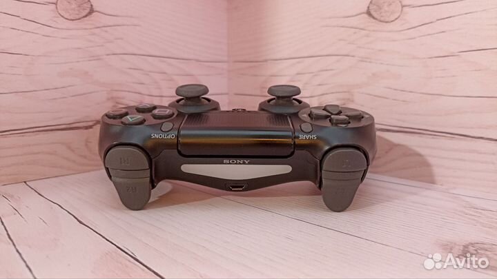 Геймпад Dualshock4 Черный Б/У