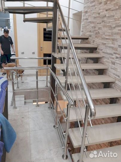 Ограждения, перила лестниц из нержавеющей стали