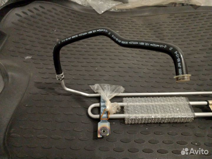 QX56/QX80 (Z62) Радиатор гидроусилителя