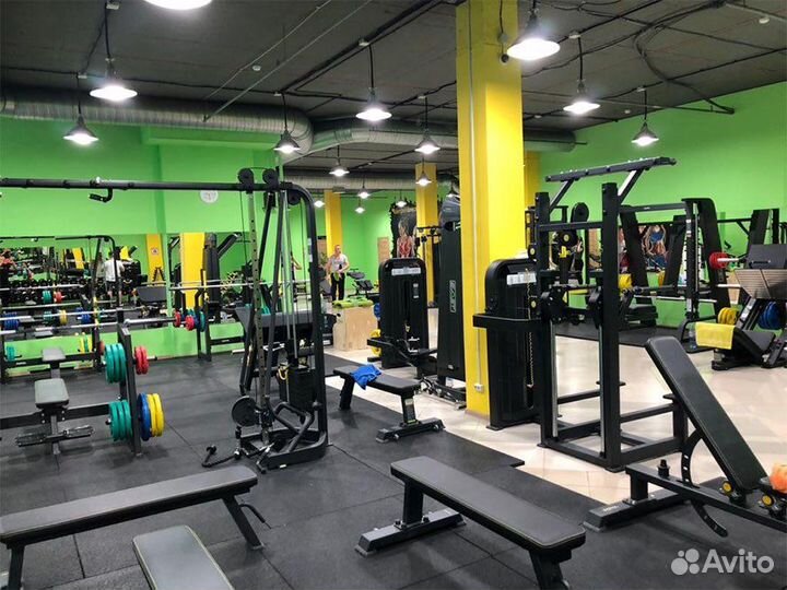 Абонемент в фитнес клуб + бесплатная тренировка